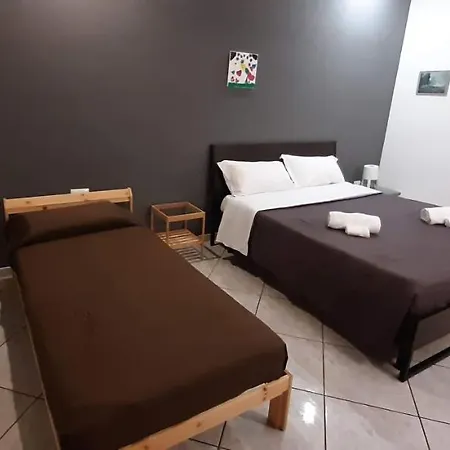 House * Napoli